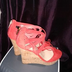GUESS Size 9.5 Heels